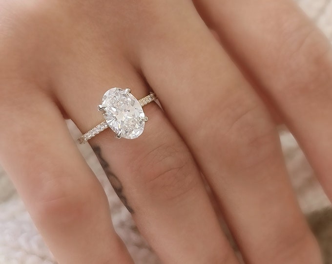 3.10CT Oval Lab Diamond Ring, 2.5CT Center IGI Certified E/F VVS, CVD Lab Grown Hidden Halo Engagement Ring in 14/18K Yellow Gold
