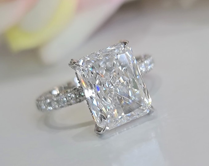 5.5CT Radiant Cut Lab Diamond Engagement Ring, 4.5CT CVD Center, IGI Certified E/F VVS, Ethical Luxury, 14K 18K or Platinum Options
