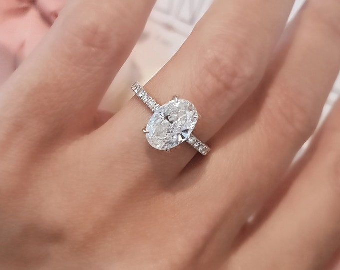 2 Carat Oval Cut IGI Certified CVD Lab Grown Diamond set in a classic 14K white gold pave diamond band