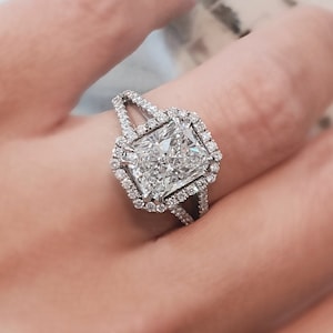 IGI Certified F VS1 2.50 Carat Radiant Cut, 14K Gold Ring, Radiant Diamond Ring, CVD Diamond, Lab Grown Diamond engagement Ring, Halo Rings