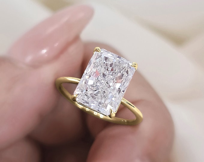 Shine Bright With One-Of-A-Kind Handcrafted 14k White Gold classic solitaire 4 Carat IGI certified CVD Lab Grown Radiant Cut Diamond Ring
