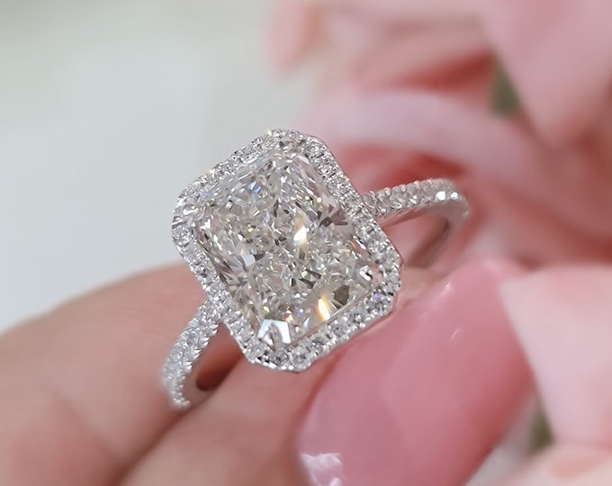 2.90CT Radiant Cut Lab Diamond Halo Ring, 2.5CT CVD Center, IGI Certified E/F VVS, 14K White Gold, Promise Engagement Ring