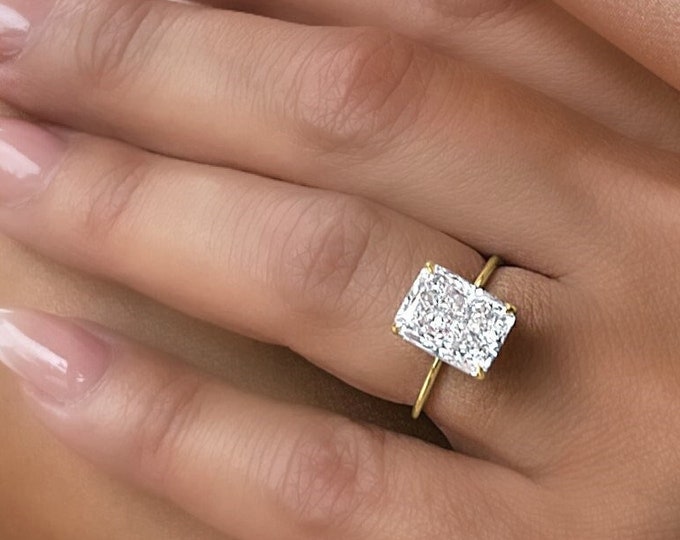 Shine Bright With One-Of-A-Kind Handcrafted 14k White Gold classic solitaire 4.50 Carat IGI certified CVD Lab Grown Radiant Cut Diamond Ring