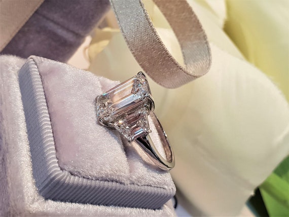 大粒エメラルドカット5.0ct ラボダイヤモンド 5.0カラットのエメラルド