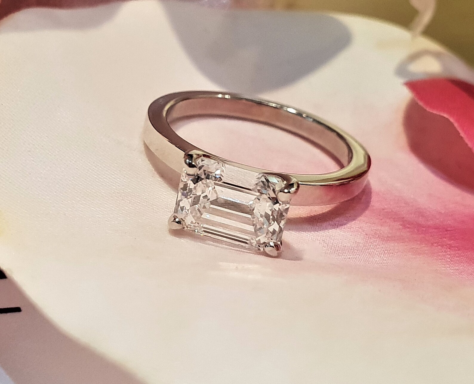 2 CARAT Emerald Cut Engagement Ring 2 CT IGI Certified