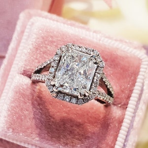 IGI Certified F VS1 2.50 Carat Radiant Cut, 14K Gold Ring, Radiant Diamond Ring, CVD Diamond, Lab Grown Diamond engagement Ring, Halo Rings