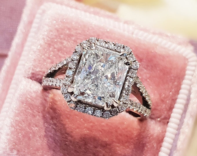 IGI Certified F VS1 2.50 Carat Radiant Cut, 14K Gold Ring, Radiant Diamond Ring, CVD Diamond, Lab Grown Diamond engagement Ring, Halo Rings