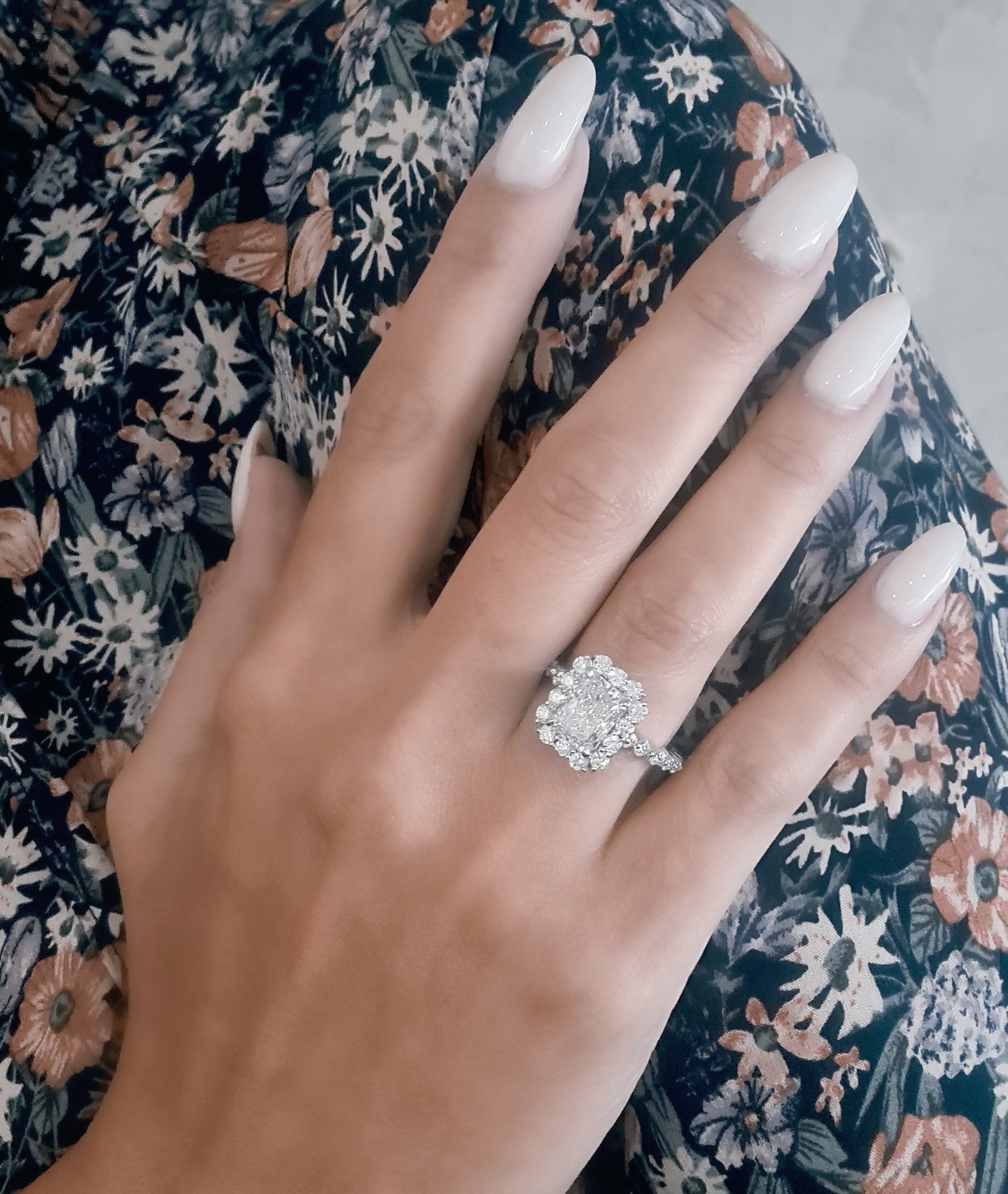 3-Carat Ring Engagement Rings: Everything You Need To Know - | Peter Norman