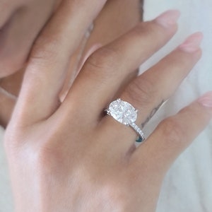 East West Oval Engagement Ring, 3 Carat Oval Diamond Engagement Ring, Lab Grown Diamond Engagement Ring, IGI CERTIFIED Lab Created Oval Ring