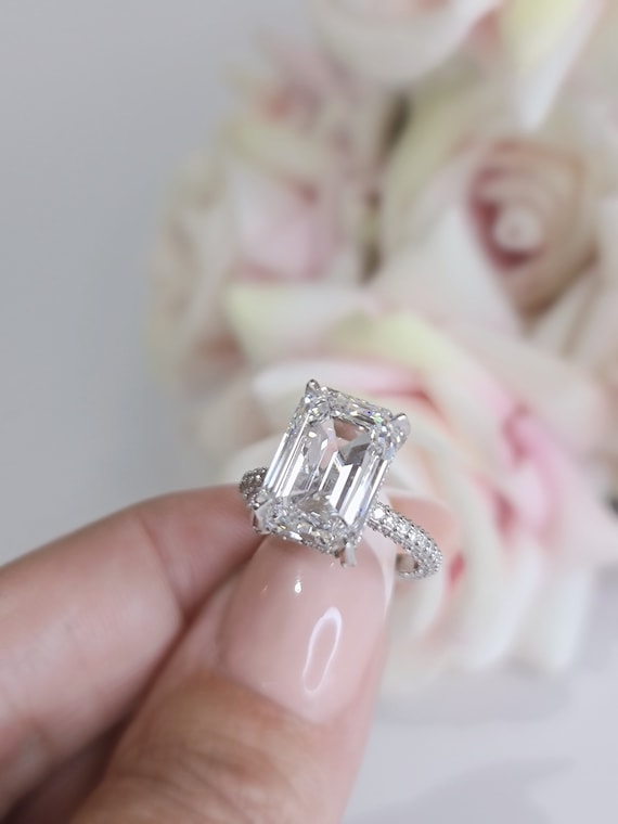 14K White Gold Emerald Cut Side Stone Diamond Engagement Ring