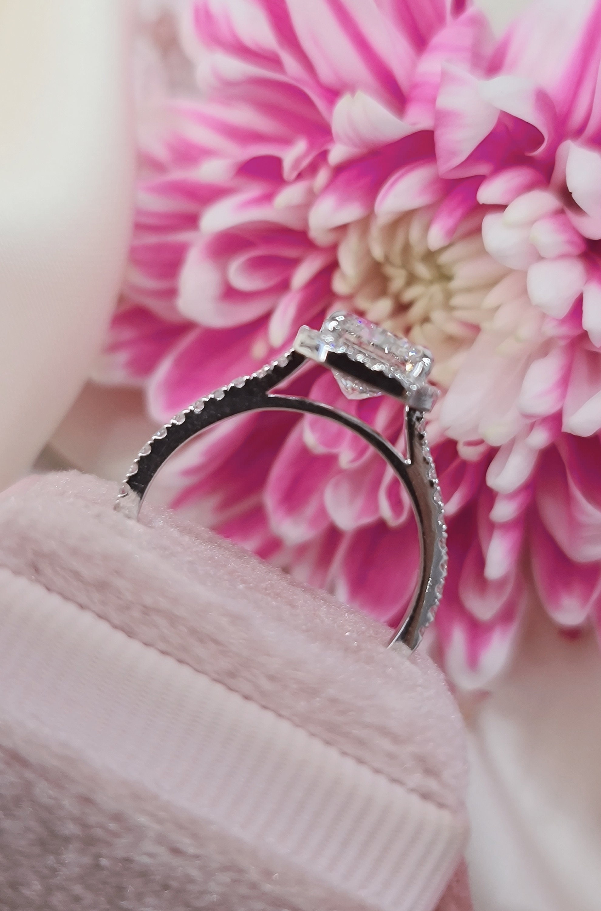 CVDダイヤモンドリング、IGI認定2.50カラットF VS1、14Kゴールド