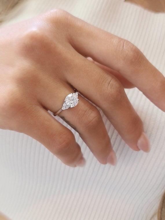 1.10 カラット ラウンド IGI 認定 F VS1 ラボ グロウン ダイヤモンド  