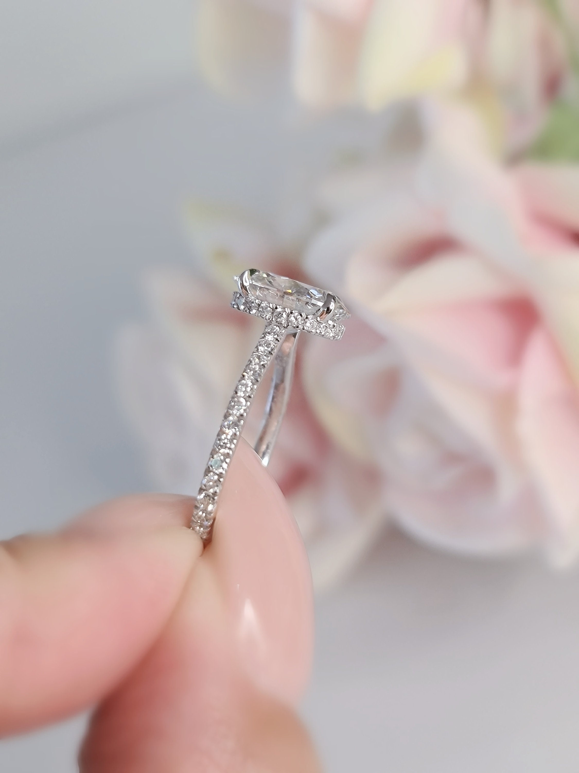 オーバルラボグロウンダイヤモンド2.00ct F-VS1 オーバルラボグロウンダイヤモンド2.00ct F-VS1