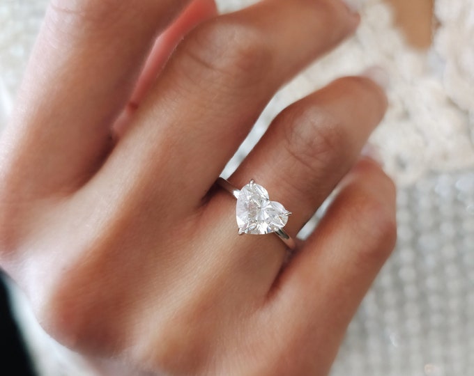 Stunning 2ct Heart Cut CVD Diamond Ring 14K Gold