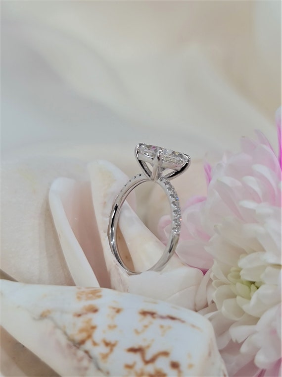 Bague coussin 2 5 carats bague de fian ailles diamant taille