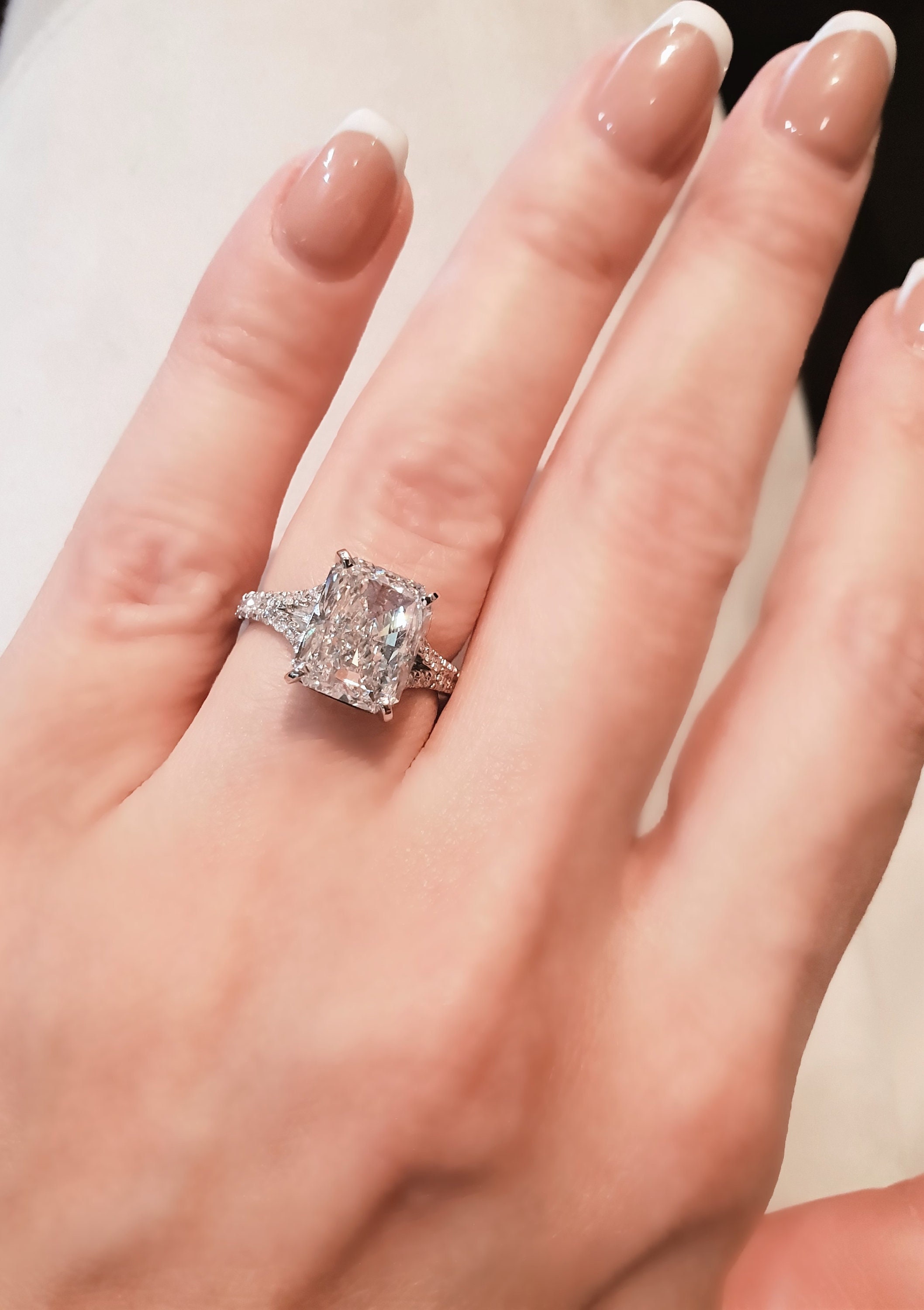4 Carat Lab Grown Diamond Engagement Rings
