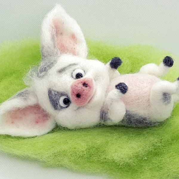 Disney moanas pig pua inspired, needle felted pig miniature, waldorf art, nursery decor, home decor,schweinchen, animal sculpture, filztier