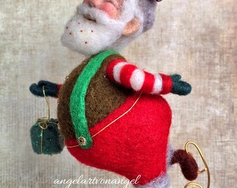 Santa Claus, needle felted, Father Christmas, père noel, Weihnachtsmann, Christmas tree ornament, Christmas ornament