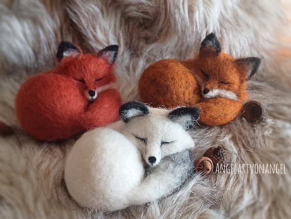 Rex Fox - Fairy Fae Handmade Needle Felt Decoration Rex Fox - Fairy Fae Handmade Needle Felt Decoration
