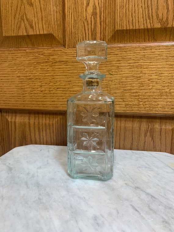 1978 Walkers Deluxe Bourbon Liquor Bottle Decanter Etsy