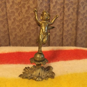 Eloquent Vintage Solid Brass Cherub Child Sculpture Ornament 7” Tall