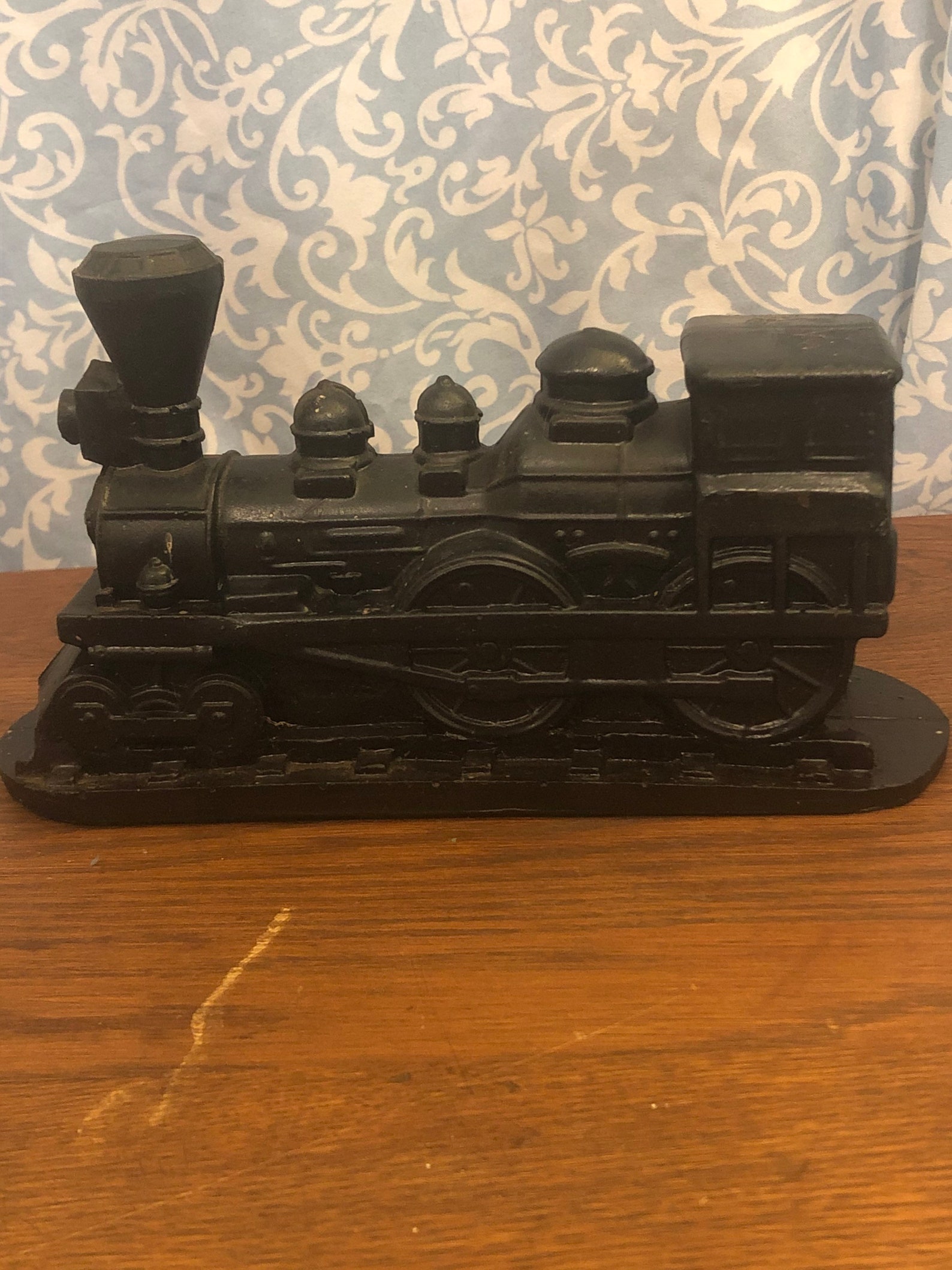 Chugga-Chugga Choo Choo to Relaxation: Railroad Flat Campground Awaits!