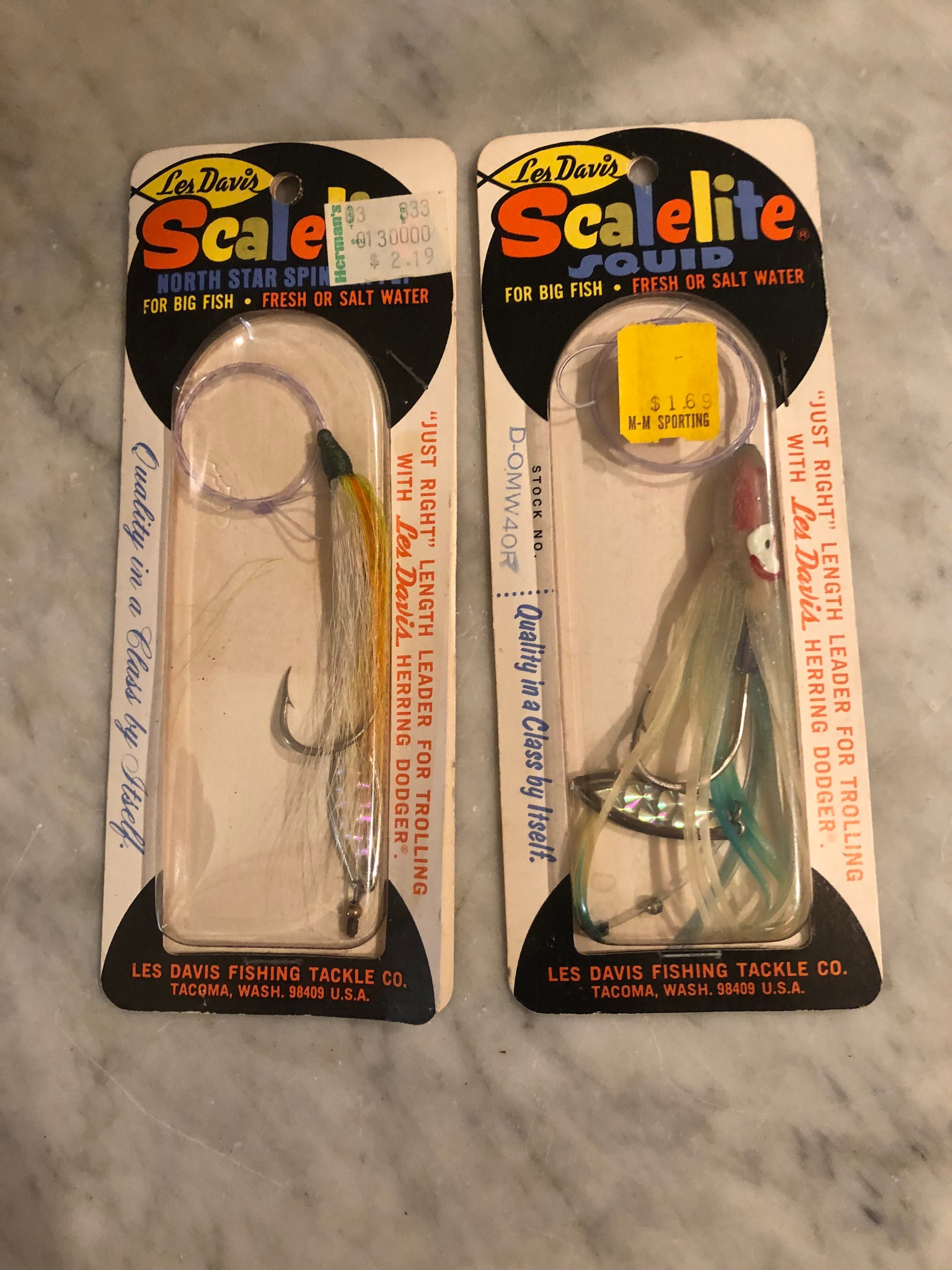 2 Les Davis Scalelite Finland Fishing Lures Squid & North Star Spinner Fly  -  Canada