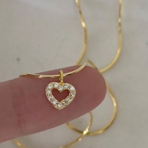 Dainty Heart Necklace, Mini Small Heart Diamond Necklace 14k Gold, Crystal Love Necklace, Minimalist Jewelry, Gifts for Women, Gift for Her