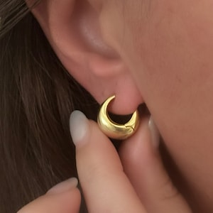 Tiny Thick Hoop Earrings, 14k Gold Chunky Mini Huggie earrings, Small Chunky Hoop Set, Sleeper Tapered Hoops, 925 Sterling Silver Jewelry