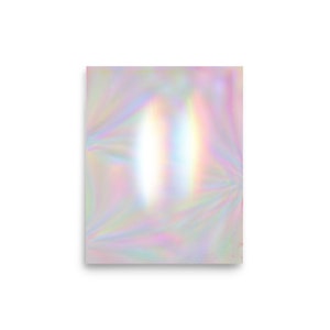 Peut inclure: Un fond holographique iridescent avec une lueur blanche et bleu clair au centre.