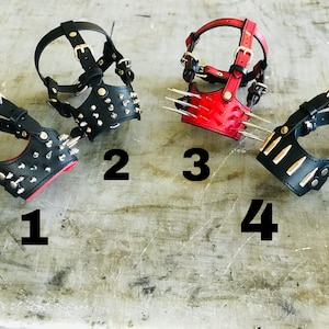 Museruola per cani Spiky in vera pelle di bufalo M/L/XL