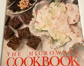 Vintage The Mikrowellenkochbuch General Electric Co. Softcover 1998. MicroWCB