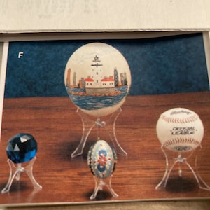Egg Stand   2&quot; x 2&quot;   Clear plastic    eg822