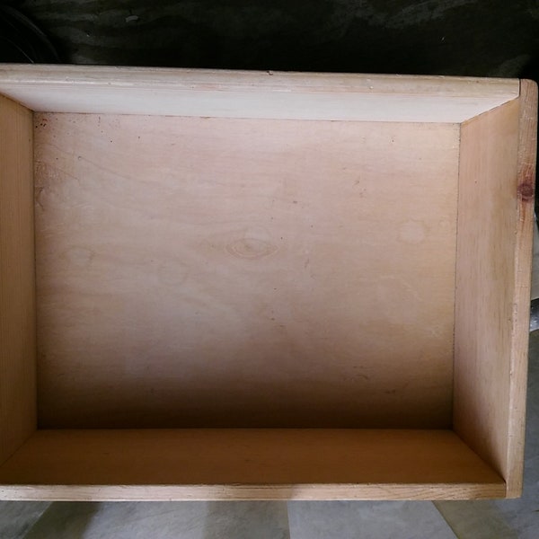 Wood Box for 1001 uses. 11x14x4 Hand made with dove tail joints       BoxL