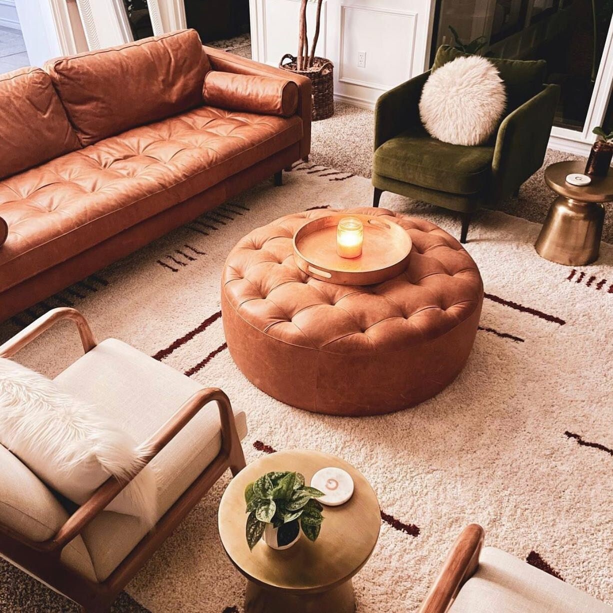 Round ottoman coffee table leather deals