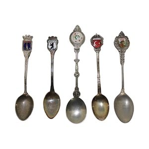 ディズニーランドパリ　スプーン Disney パリ ヴィンテージ製スプーン (zee-28) | past things