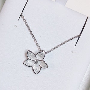 Hand Crafted White Floral Necklace with Diamond Center