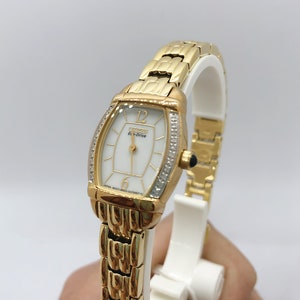 Silhouette Diamond Watch with Gold Band