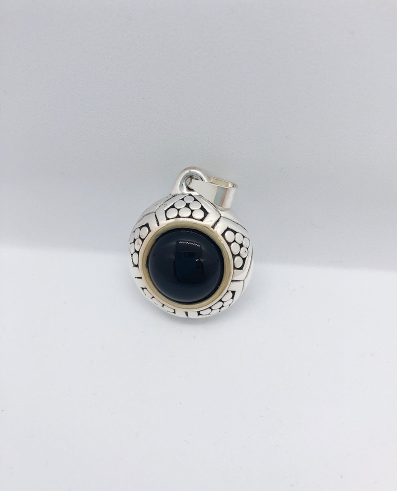 Onyx Gemstone and Sterling Silver Pendant
