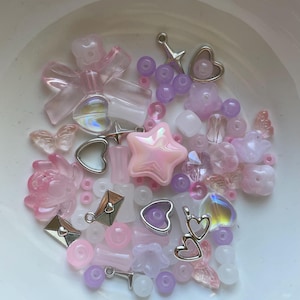 Sopa de cuentas de cola de hada de estrella rosa, cuentas mixtas, Y2K, cuentas de vidrio, couquette, bricolaje, fairycore, idea de regalo, fabricación de joyas, cuentas de trabajo con lámpara, únicas, simples