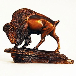 Bison buffalo bronze statue collectible