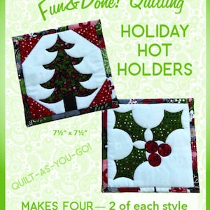 Puede incluir: Un patrón de acolchado para posavasos navideños. El patrón incluye dos diseños: un árbol de Navidad y una rama de acebo. El patrón es de acolchado a medida que avanza y hace cuatro posavasos, dos de cada diseño. El patrón es para principiantes.