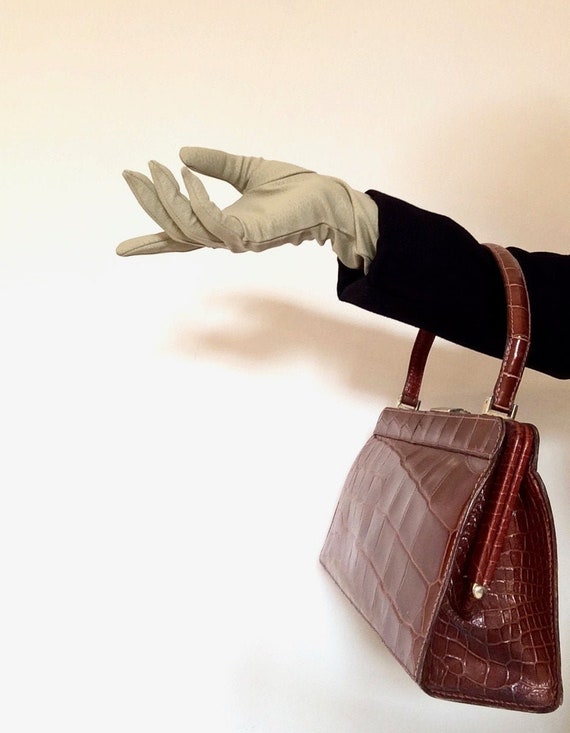 50s Ivory Gloves