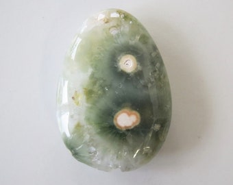 Ocean Jasper, orbicular Jasper, druzy, crystal, semi-translucent, green and white, 31 x 22 x 7 mm, natural healing gemstone, 1 piece