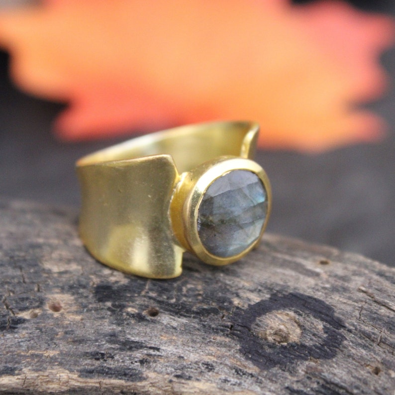 Labradorite Rings 925 Sterling Silver Faceted Natural Garnet Gemstone Handmade Matt Gold Plated Single Stone 6.1 Gram Rings Women Jewelry