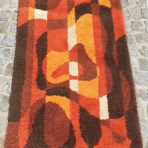 Space Age Rug - Etsy
