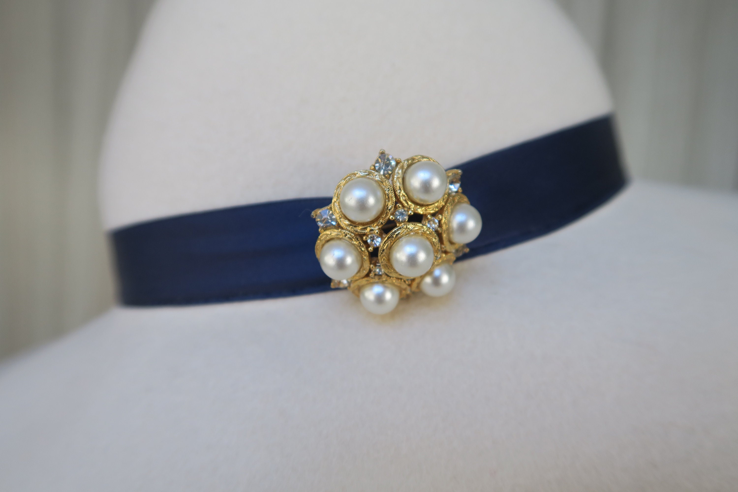 Broche Ancienne Années 1930-1950 - Perle Et Laiton Doré - Bijou Vintage Occasion