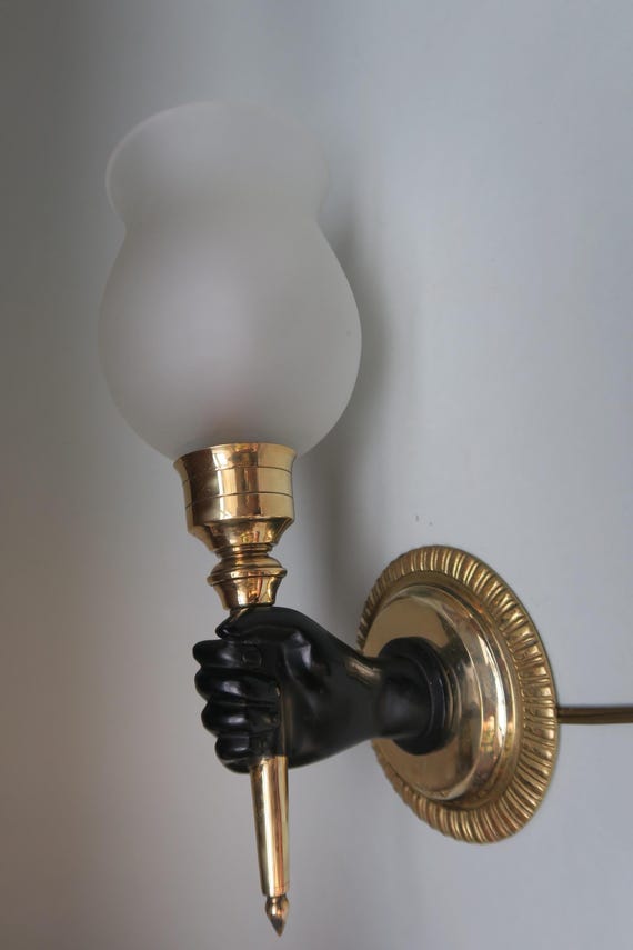 Lampe à poser en laiton et globe flambeau vintage