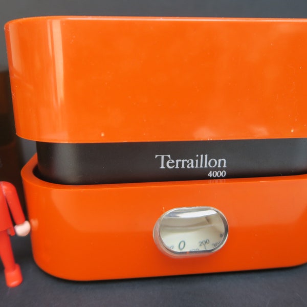 Terraillon 4000 orange scale, design Marco Zanuso