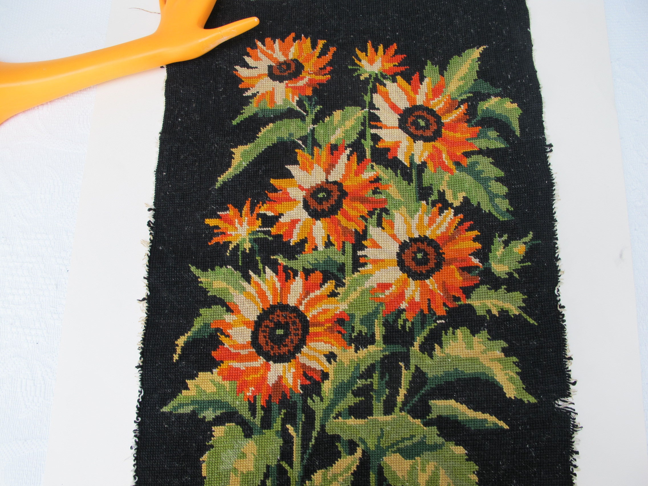 Canevas Tapisserie Vintage Tournesols Oranges, Fait Main en France